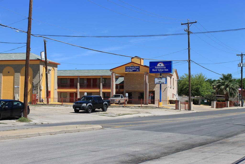 Americas Best Value Inn San Antonio/Lackland AFB Exterior foto